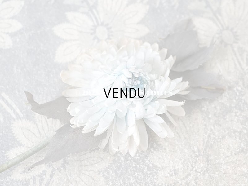 画像10:  アンティーク 布花 西洋菊 クリザンテーム　コサージュ パウダーブルー