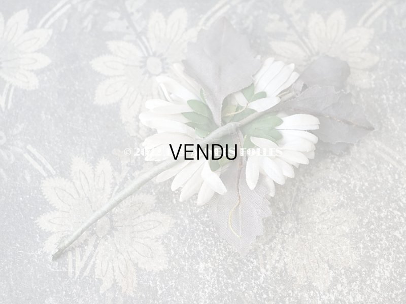 画像3:  アンティーク 布花 西洋菊 クリザンテーム　コサージュ パウダーブルー