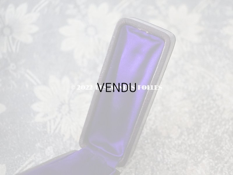 画像4: アンティーク ピンブローチ用 本革製 ジュエリーボックス 金彩入り チョコレートブラウン