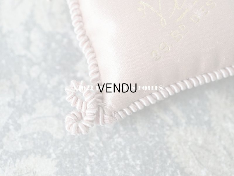 画像6: 19世紀末 アンティーク  シルク製 サシェ パフュームリーの小さなクッション 淡いピンク   - VIOLET PARIS -