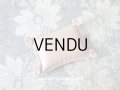 19世紀末 アンティーク  シルク製 サシェ パフュームリーの小さなクッション 淡いピンク   - VIOLET PARIS -