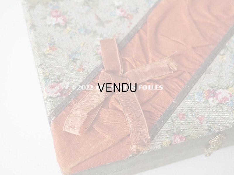 画像8: 19世紀末 アンティーク レースペーパー&リボン付き パフュームボックス 薔薇&勿忘草