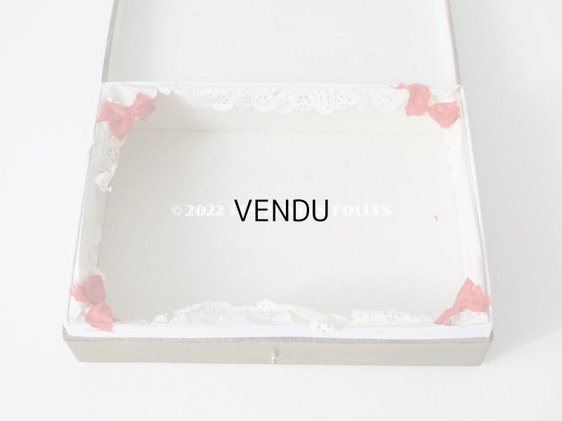 画像12: 19世紀末 アンティーク レースペーパー&リボン付き パフュームボックス 薔薇&勿忘草