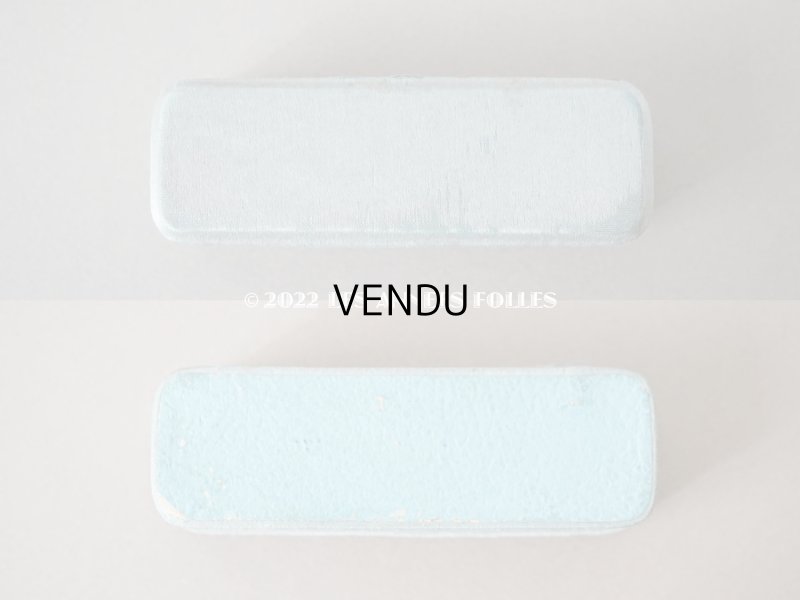 画像4: 1900年代 アンティーク  シルクサテンのジュエリーボックス  パウダーブルー