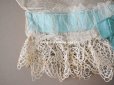 画像12: 1900年代 アンティーク ドレスの胸飾り＆付け袖　3点セット 淡いブルーのシルクリボン＆手編みのレース