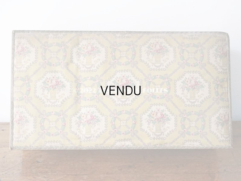 画像3: アンティーク ローズパニエ柄 大きなカルトナージュボックス 48.5×26×12.5cm