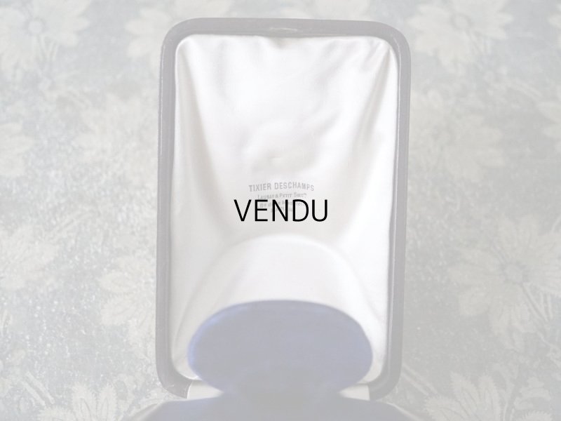 画像6: 1900年代 アンティーク  本革製 ジュエリーボックス　イニシャル入り　G.R. ブレスレット＆ブローチ＆ピアス用 ダークブラウン 