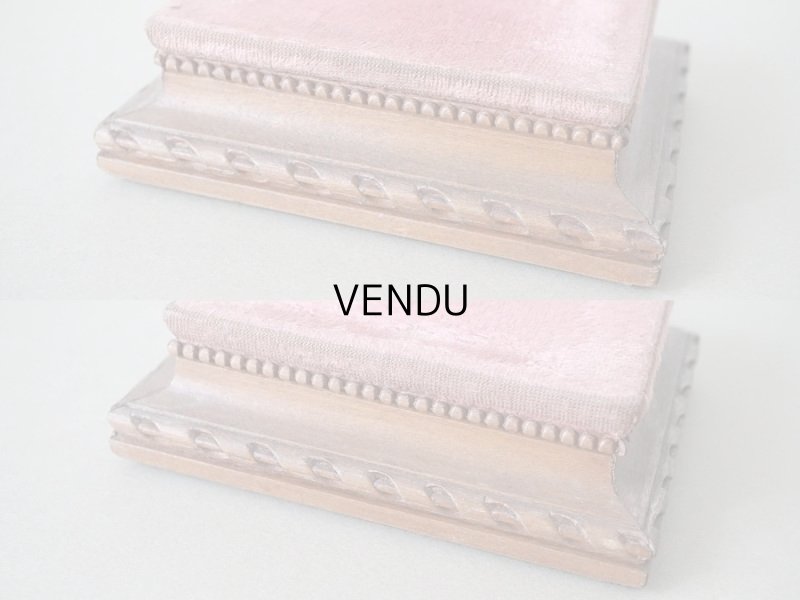 画像6: アンティーク とても小さな　ベルベットの台座 ピンク　13.4✗10.2✗4.2cm