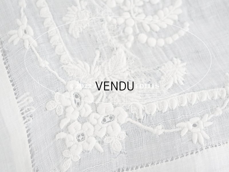 画像9: 19世紀 アンティーク  結婚式のハンカチ 王冠紋章＆モノグラム刺繍入り　手編みのヴァランシエンヌレース