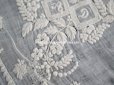 画像8: 19世紀 アンティーク  結婚式のハンカチ 王冠紋章＆モノグラム刺繍入り　手編みのヴァランシエンヌレース