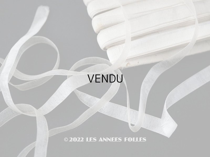 画像1: アンティーク   シルク製 リボン 7mm幅 オフホワイト 約50m リボン刺繍 & ロココトリム