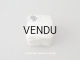 アンティーク 本革製 リングボックス 　ダブルモノグラムのメタルモチーフ付き　　ジュエリーボックス 