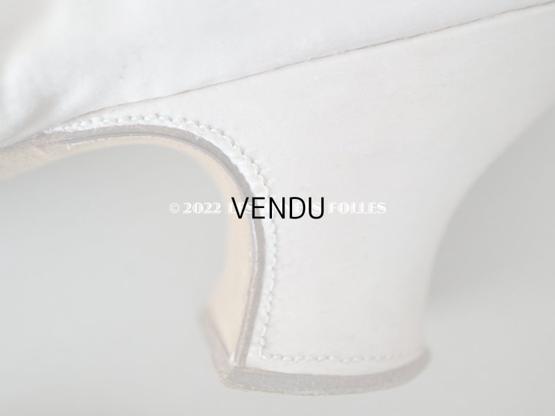 画像12: 1860~1870年代 ナポレオン3世時代 アンティーク 小さなシューズ パウダーピンクのシルクサテン