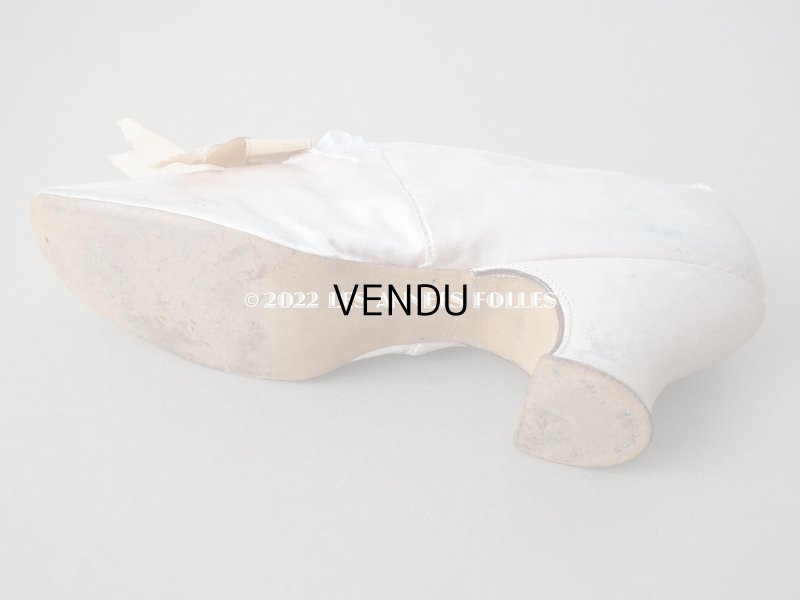 画像13: 1860~1870年代 ナポレオン3世時代 アンティーク 小さなシューズ パウダーピンクのシルクサテン