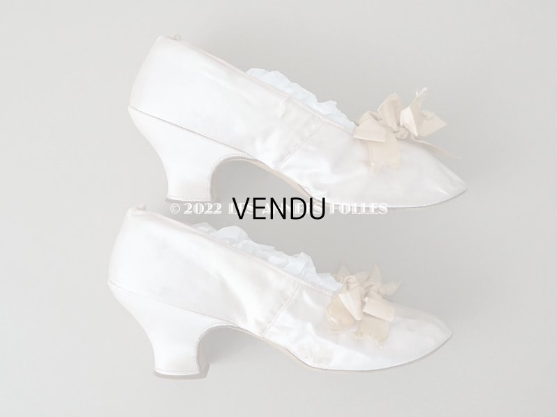 画像7: 1860~1870年代 ナポレオン3世時代 アンティーク 小さなシューズ パウダーピンクのシルクサテン