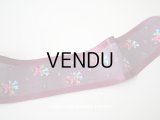 未使用 19世紀末 アンティーク シルクの花刺繍入り リボン コットンオーガンジー　ボルドー色