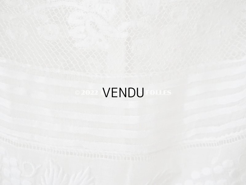 画像7: アンティーク 洗礼式のベビードレス 葡萄柄 手刺繍&手縫い&手編みのヴァランシエンヌレース