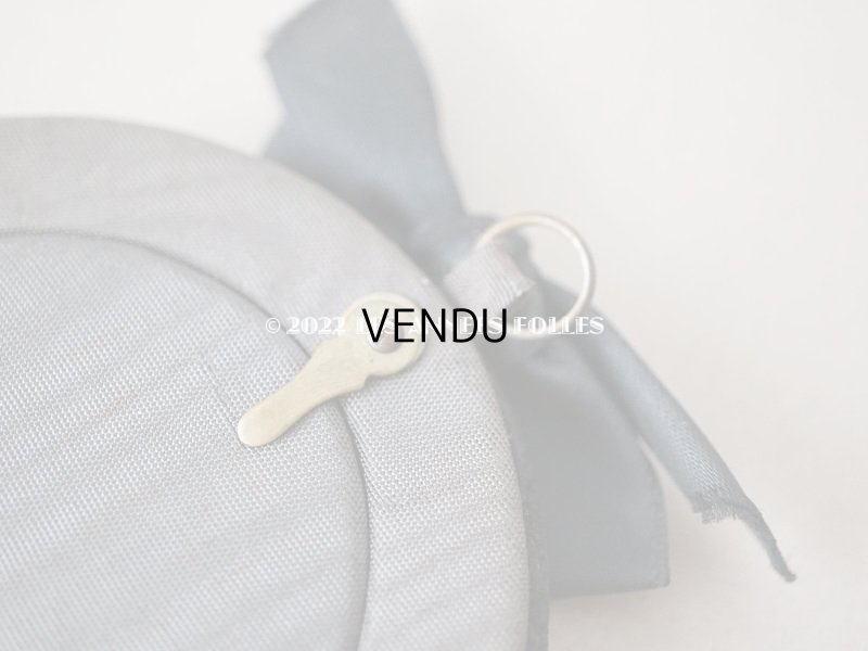 画像6: アンティーク リボンが結ばれた ベルベットのフォトフレーム  