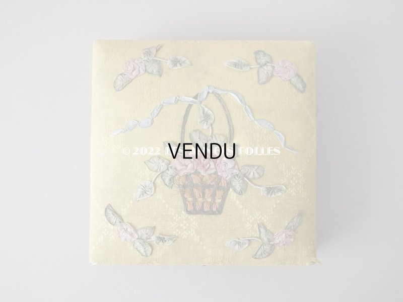 画像3: 1920年代  アンティーク リボン刺繍入り お菓子箱