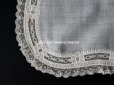 画像8: 19世紀末 アンティーク  結婚式のハンカチ モノグラム刺繍入り　ホワイトワーク＆手編みのヴァランシエンヌレース