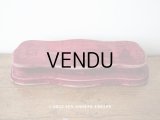アンティーク ベルベットの大きな台座 ワインレッド　オリジナルラベル付