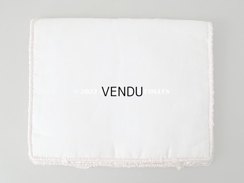 画像4: 1900年代　新品同様 アンティーク シルク製 ランジェリーケース ロココトリム＆ホワイトワーク＆レース パウダーピンク ランジェリー用ポシェット 