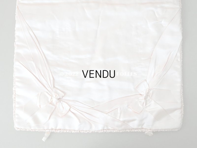 画像17: 1900年代　新品同様 アンティーク シルク製 ランジェリーケース ロココトリム＆ホワイトワーク＆レース パウダーピンク ランジェリー用ポシェット 