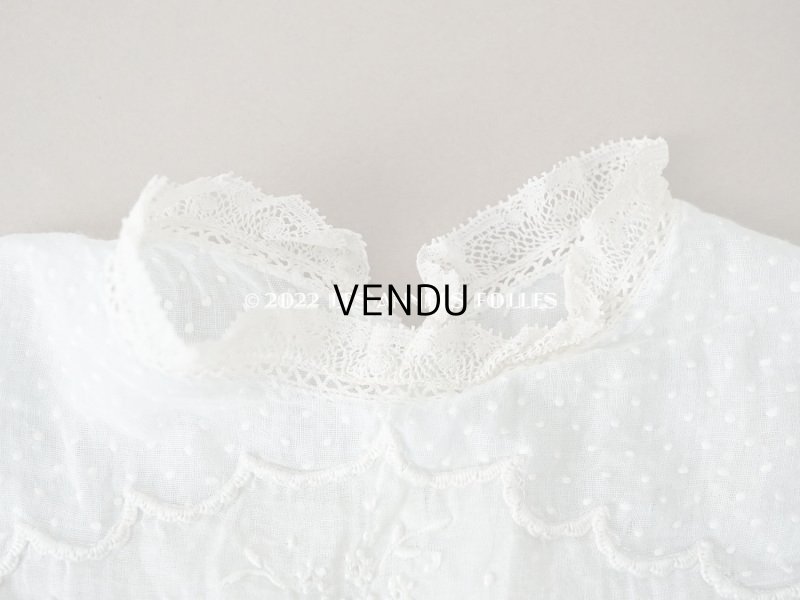 画像5: アンティーク ドット刺繍入り パウダーブルーのファブリック ベビードレス