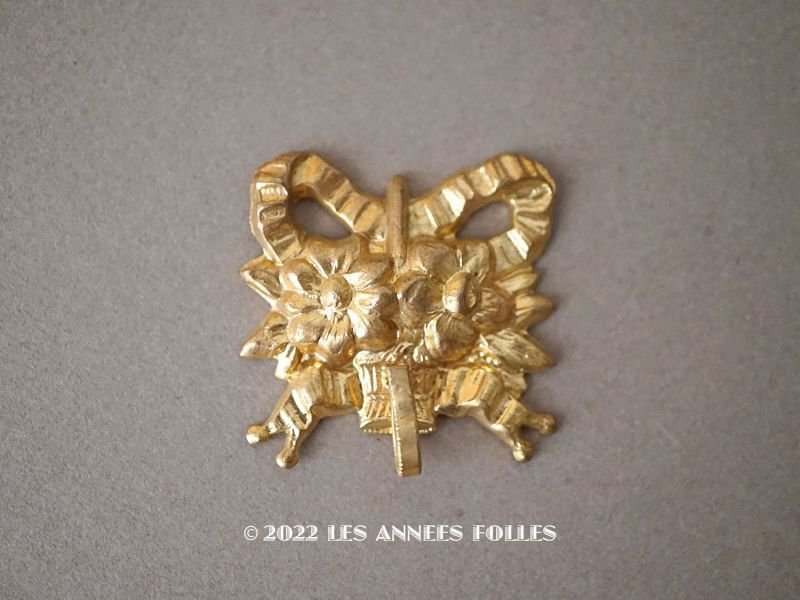 画像1: 1900年代 アンティーク  フック付き　オーナメント 花かご＆リボン メタル製 