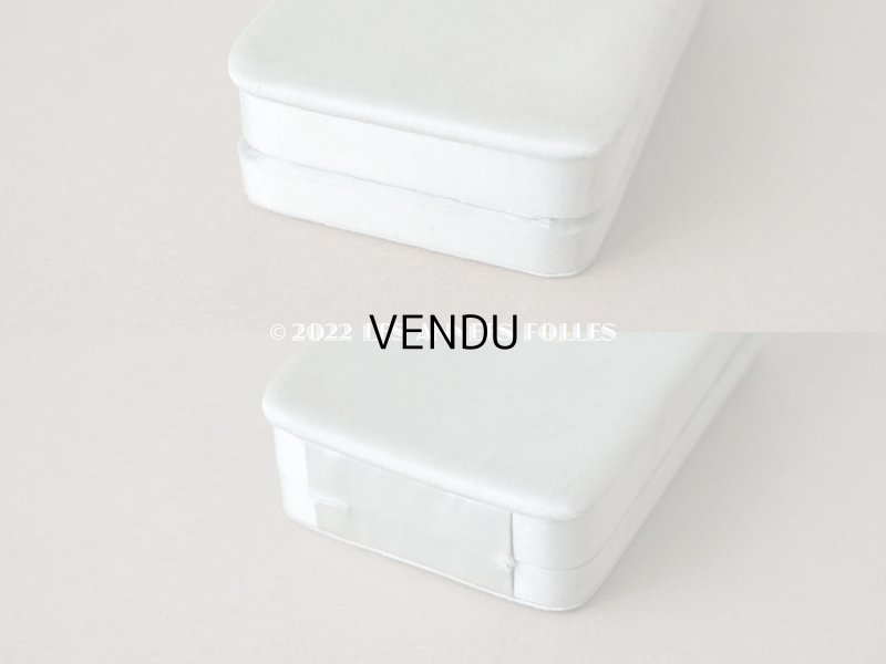 画像4: アンティーク ジュエリーボックス イニシャル入り SF シルクサテン パウダーブルー