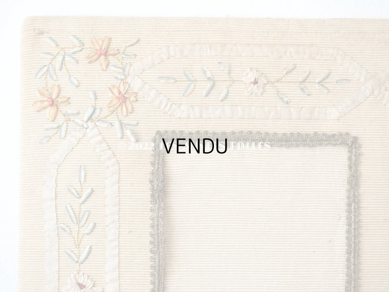画像4: 19世紀末 アンティーク リボン刺繍のパネル プレザントワール フォトフレーム