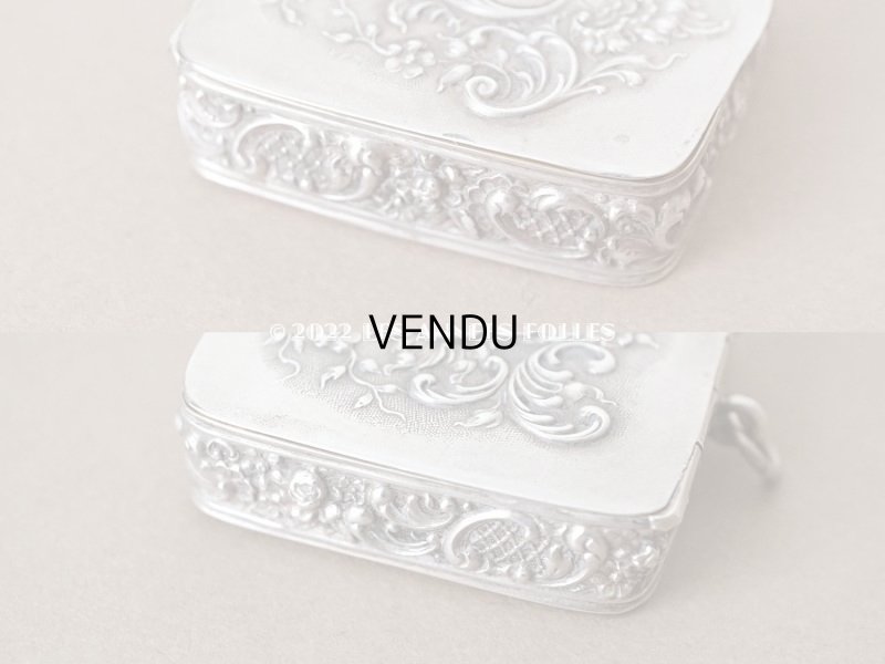 画像6: アンティーク シャトレーヌ用 シルバー製　ロカイユ装飾のパウダーケース