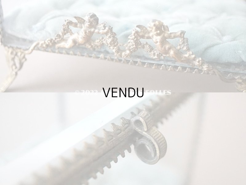 画像4: 19世紀 アンティーク 天使＆薔薇のガーランドのオルモル 大きなジュエリーケース ブルー・グリーンのベルベットのクッション