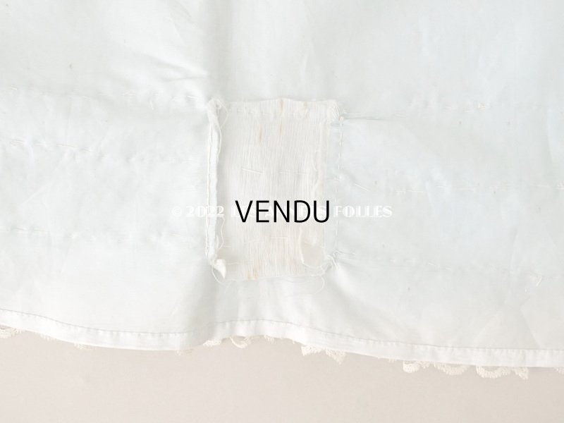 画像15: アンティーク ベビー用 シルク製　ベッドカバー パウダーブルー 42×56.5cm