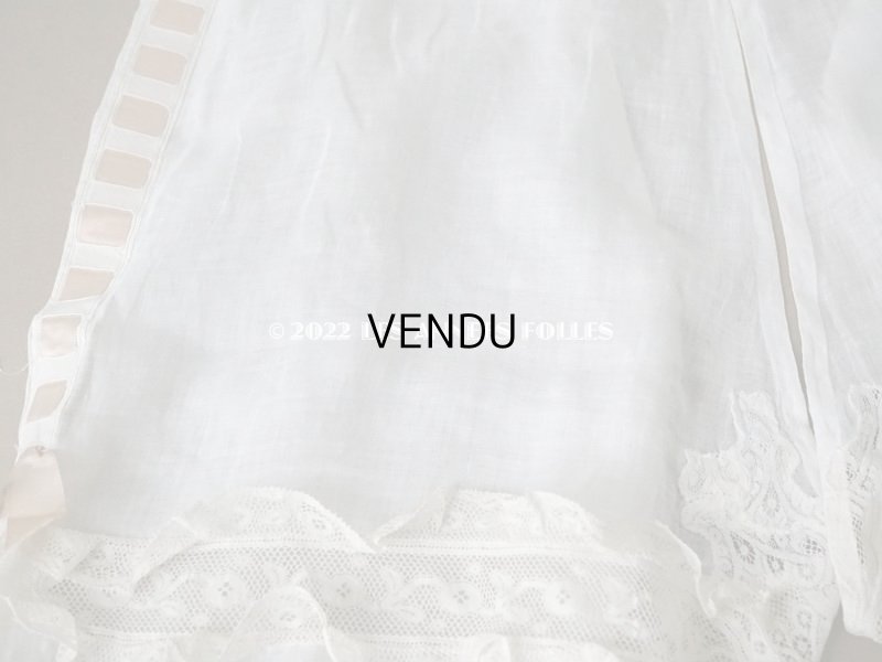 画像6: 1900年代 アンティーク ペチコート 王冠紋章の刺繍入り ピンクのリボン&手編みのヴァランシエンヌレース