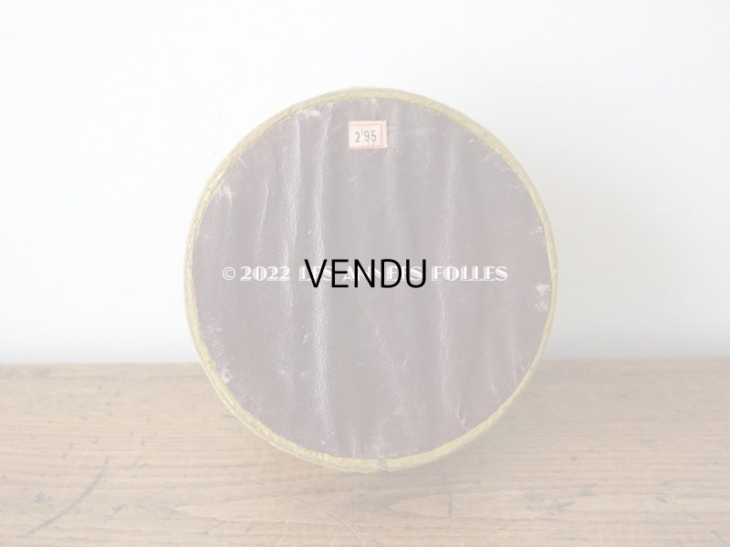 画像6: 1900年代 アンティーク ベルベットの台座 マスタード ラウンド型