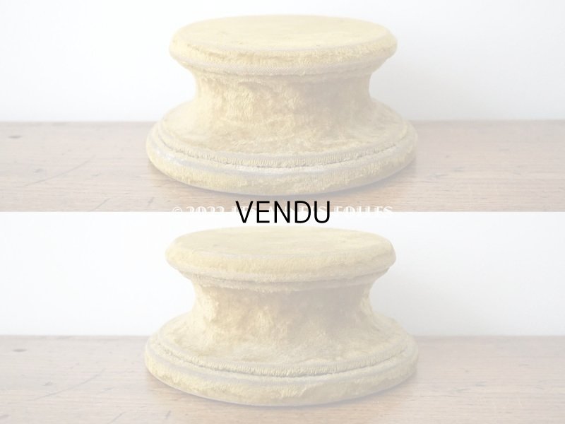 画像4: 1900年代 アンティーク ベルベットの台座 マスタード ラウンド型