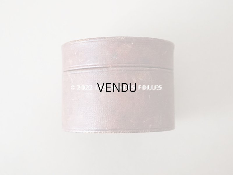 画像5: 19世紀末 アンティーク 本革製 ジュエリーボックス ブルーのシルク製クッション ガラスの蓋