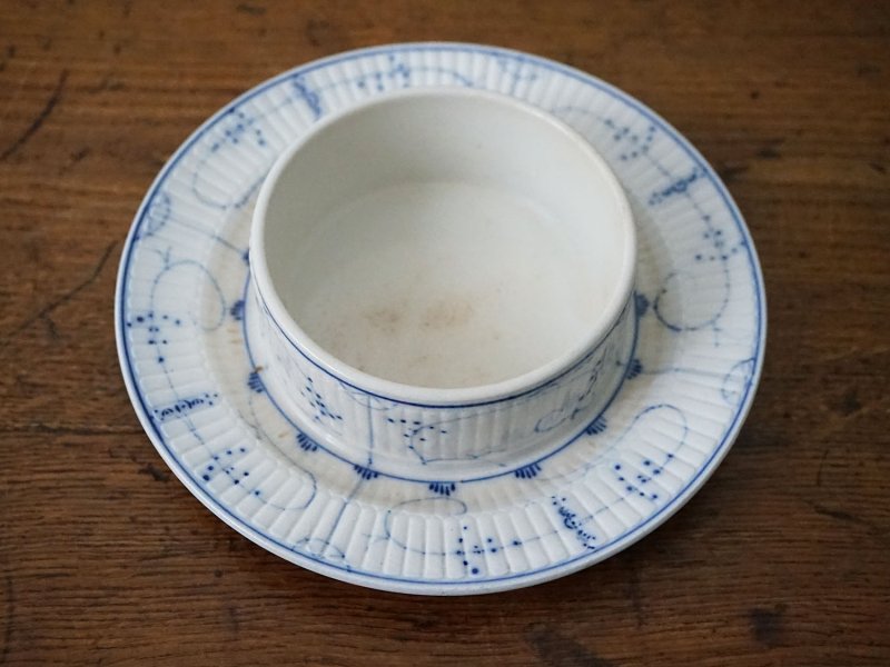 画像3: アンティーク *蚤の市* VILLEROY&BOCHの蓋付きブレート