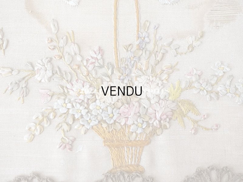 画像4: アンティーク リボン刺繍のパネル フラワーバスケット