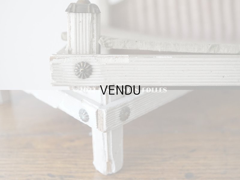 画像9: 【セール対象外】1900年代 アンティーク  カルトナージュチェスト ピンクの薔薇のガーランド