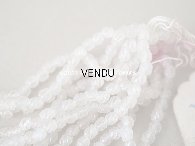 画像3: アンティーク ガラス製 ツイストビーズ オーロラ加工 3mm弱  約180ピース