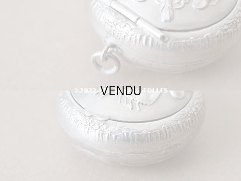 画像7: アンティーク シルバー製 菫のパウダーケース ミラー付き シャトレーヌ用