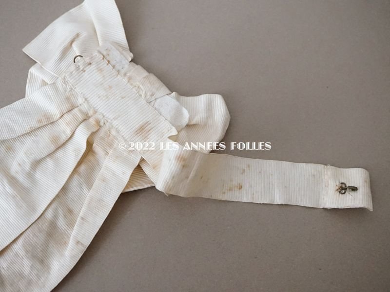 画像7: アンティーク 初聖体の小さな腕章 ゴールドの絵柄入り クリーム色 