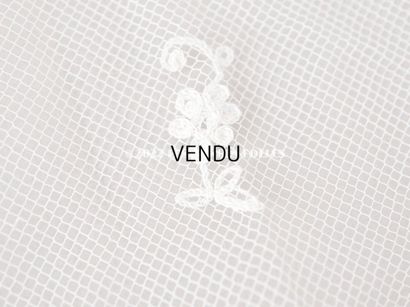 画像15: アンティーク 幅広 レース　花模様の手刺繍入り 90×幅31.5〜32.5cm