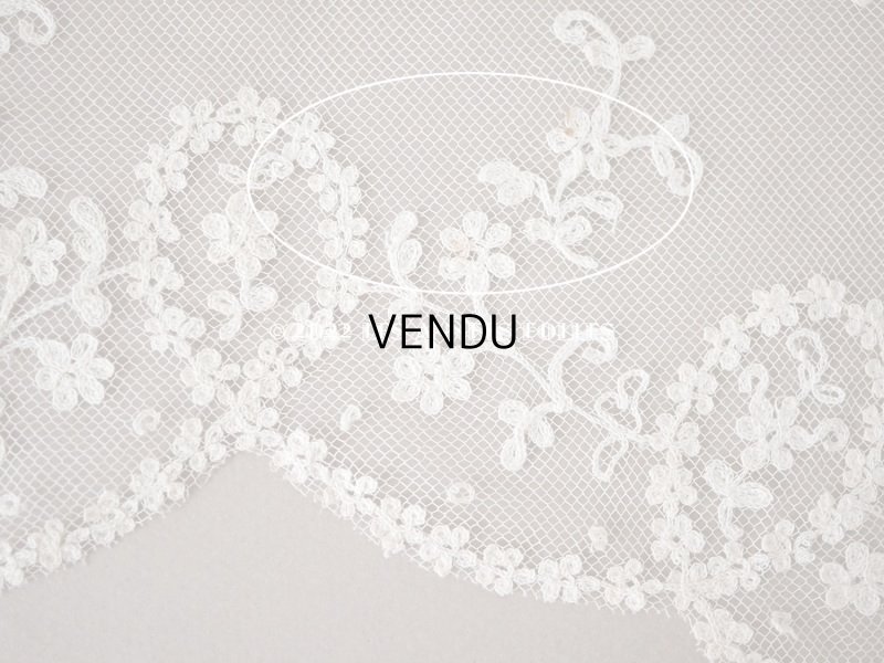 画像10: アンティーク 幅広 レース　花模様の手刺繍入り 90×幅31.5〜32.5cm