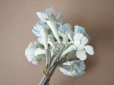 画像4: アンティーク 2色の淡いブルーの布花   (4)
