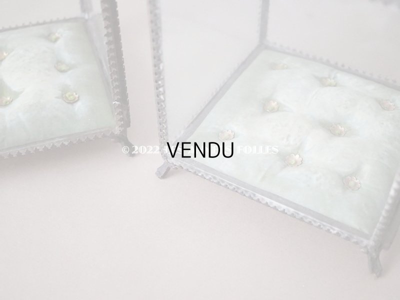 画像16: 【12周年セール対象外】19世紀 アンティーク 大きなコフレ グローブ・ド・マリエ　ジュエリーボックス グリーンのシルククッション