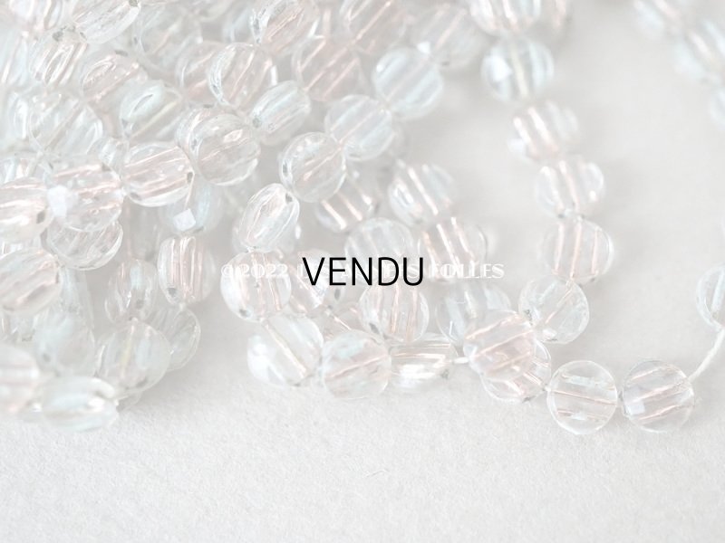 画像6: 【12周年セール対象外】アンティーク ガラスビーズ 2穴 ピンクゴールドのライン入り 淡いブルー 約90ピースのセット 4mm強