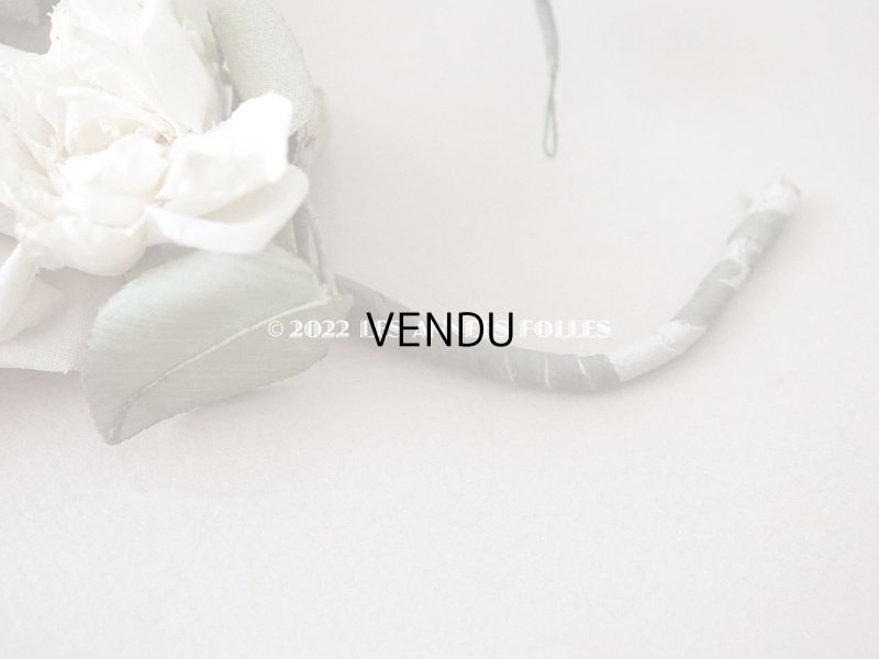 画像2:  アンティーク 薔薇の布花 蕾付き ホワイト＆パウダーピンク